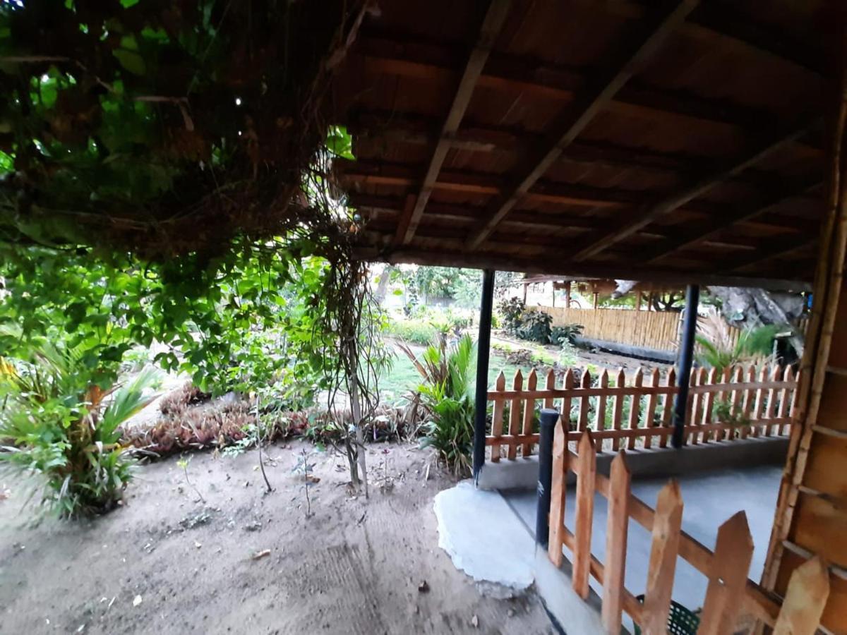 Beach Lagoon Parans Hotel Arugam Bay Luaran gambar