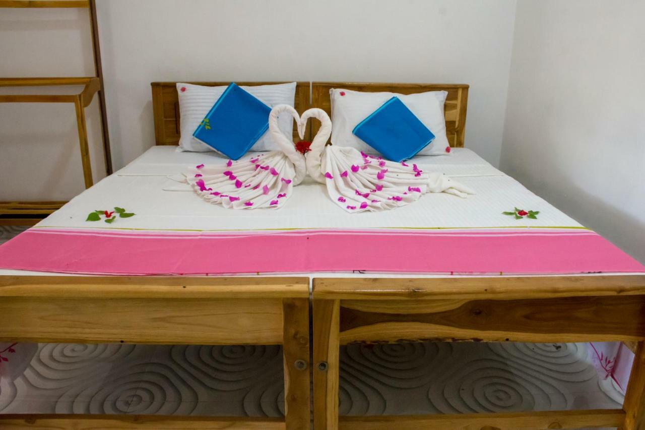 Beach Lagoon Parans Hotel Arugam Bay Luaran gambar