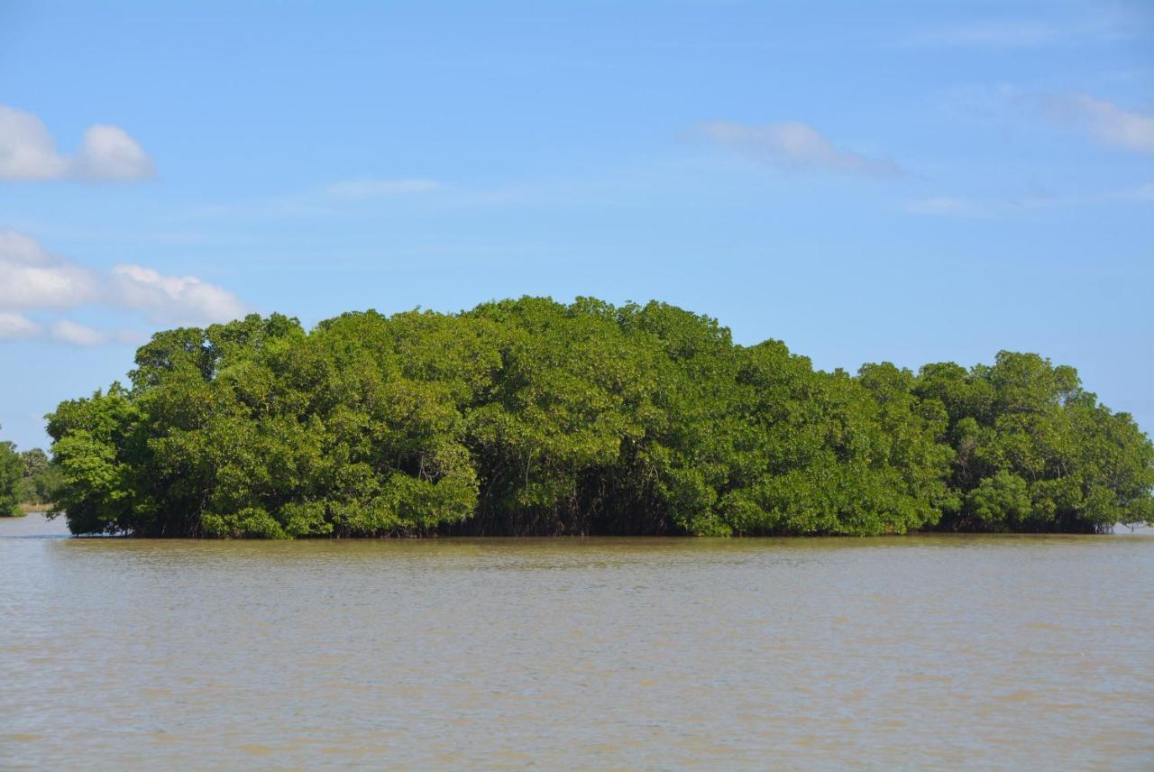 Beach Lagoon Parans Hotel Arugam Bay Luaran gambar